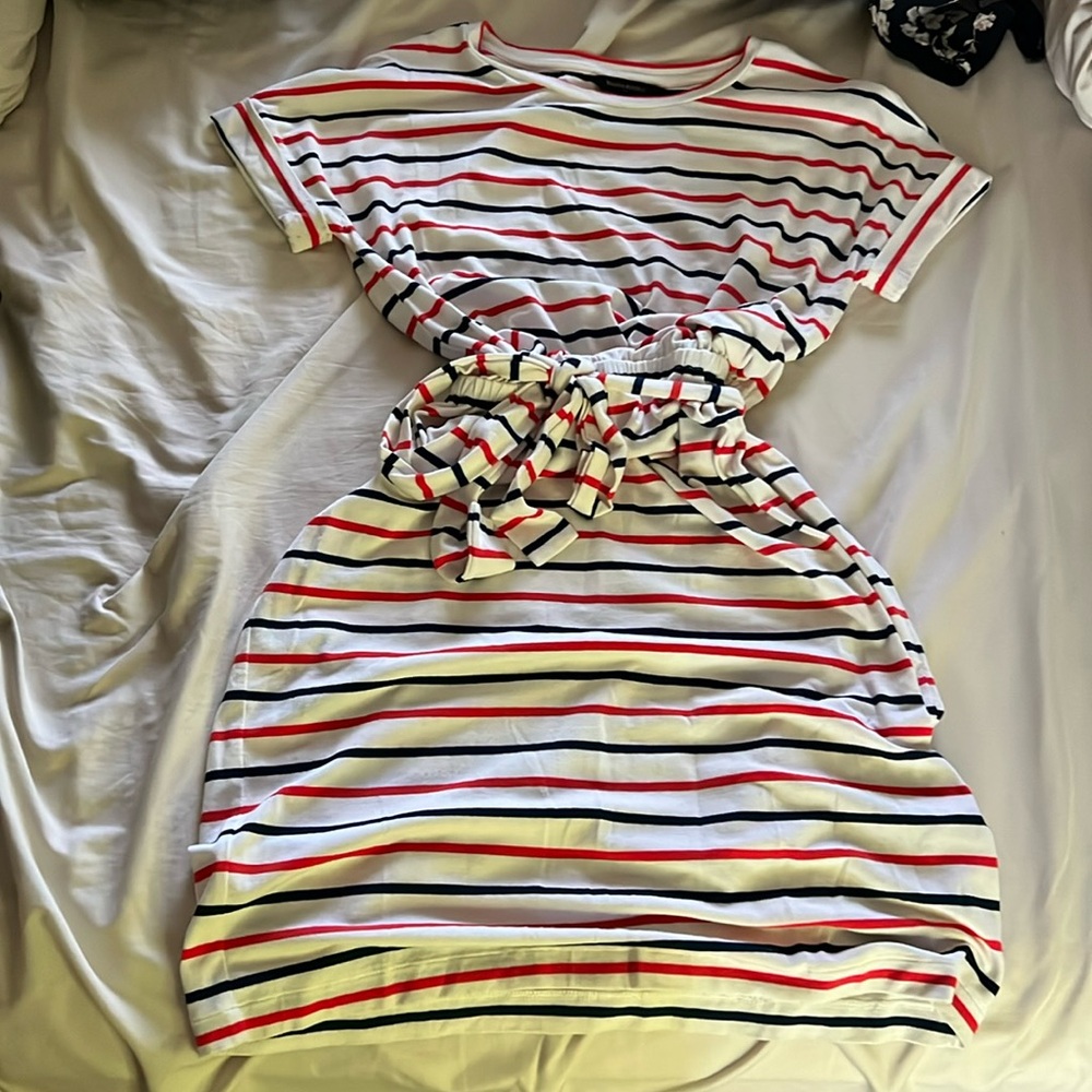 Banana Republic tie waist t-shirt dress